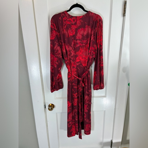 NWT Lane Bryant Faux-Wrap Jersey Dress Abstract Red Size 22/24 - Picture 6 of 9